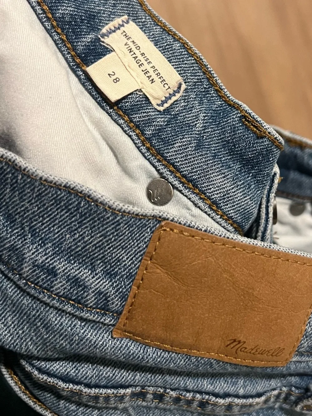 Madewell Women’s The Perfect Vintage Wide-Leg Crop Jeans - GREAT CONDITION - Picture 6 of 9